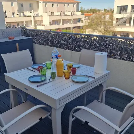 Beau Duplex Cap Camargue Piscine 4 Pers Terrasse Et Parking Dans Résidence Sécurisée Appartamento *