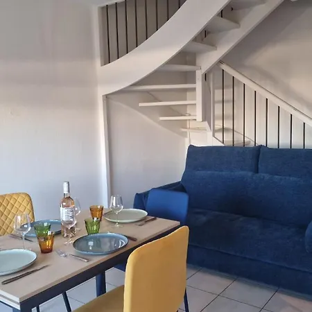 Apartamento Beau Duplex Cap Camargue Piscine 4 Pers Terrasse Et Parking Dans Résidence Sécurisée