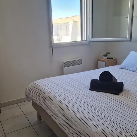 Apartamento Beau Duplex Cap Camargue Piscine 4 Pers Terrasse Et Parking Dans Résidence Sécurisée