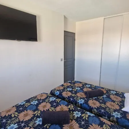 Beau Duplex Cap Camargue Piscine 4 Pers Terrasse Et Parking Dans Résidence Sécurisée * Le Grau-du-Roi