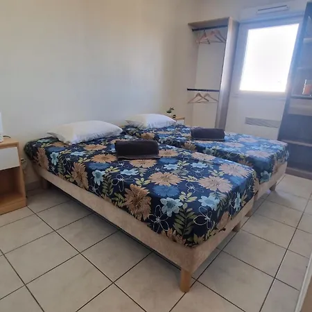 Beau Duplex Cap Camargue Piscine 4 Pers Terrasse Et Parking Dans Résidence Sécurisée