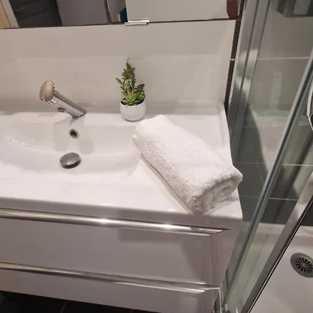 Beau Duplex Cap Camargue Piscine 4 Pers Terrasse Et Parking Dans Résidence Sécurisée * Le Grau-du-Roi